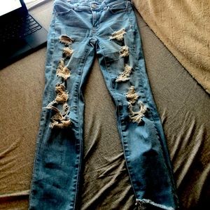 Cute American eagle jeans these were my favorite size 2!! Just looking for more